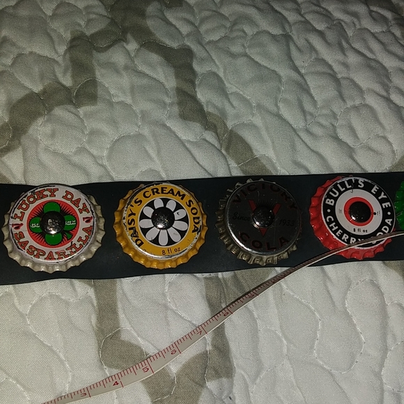 Retro bottle cap belt. 36 inches in length main image 7